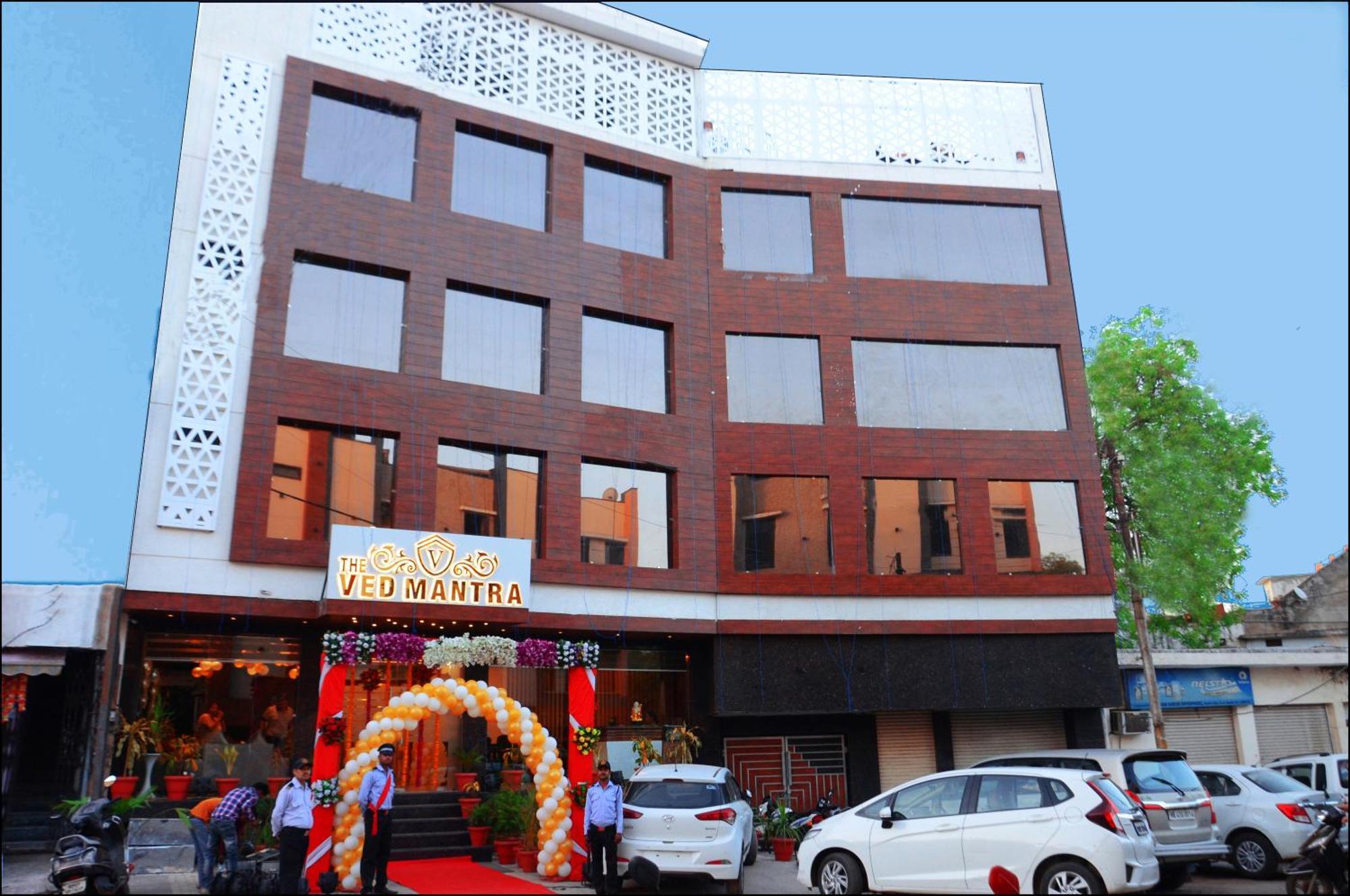 瓜廖尔 The Ved Mantra酒店 外观 照片